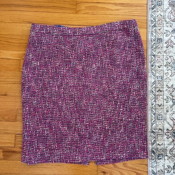 Jcrew pink autumn tweed skirt - Picture 3 of 7